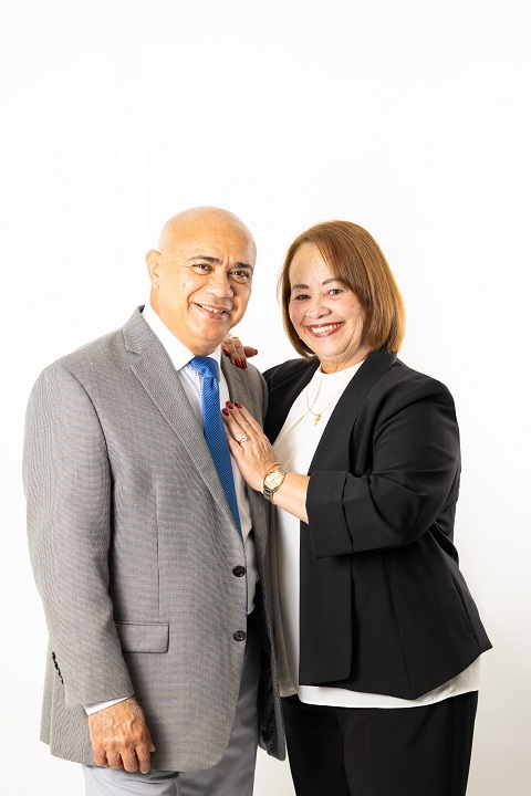 Pastor David N. Zamora, pastor principal de la Iglesia Misionera de Tampa